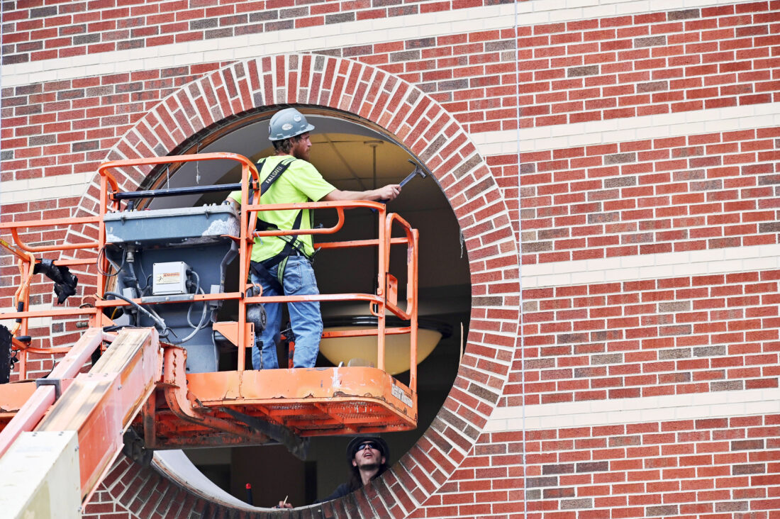 Lofty lookout News, Sports, Jobs Altoona Mirror